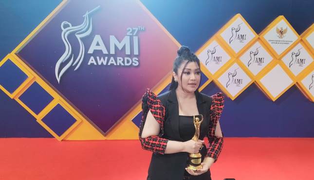 Fitri Carlina salah satu pemenang AMI Awards 2024