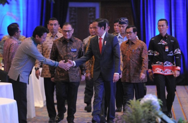 Presiden Jokowi dan Gubernur BI Pertemuan Tahunan BI Tahun 2017, di Jakarta Selasa (28/11 (Foto: Humas/Jay)
