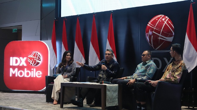 Direktur Utama STAR AM, Hanif Mantiq (kedua dari Kiri)