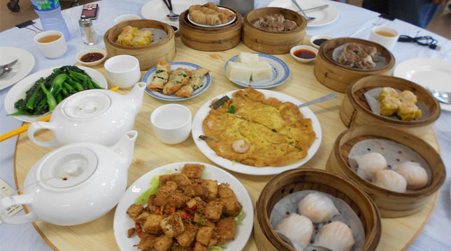 Menu Makanan Halal di Canteen Islamic Center, Hong Kong (Foto:limakaki.com)