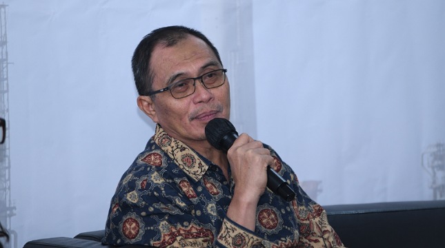 Direktur Legal, Hubungan Eksternal, dan Ekonomi Sirkular PT Chandra Asri Pacific Tbk, Edi Rivai