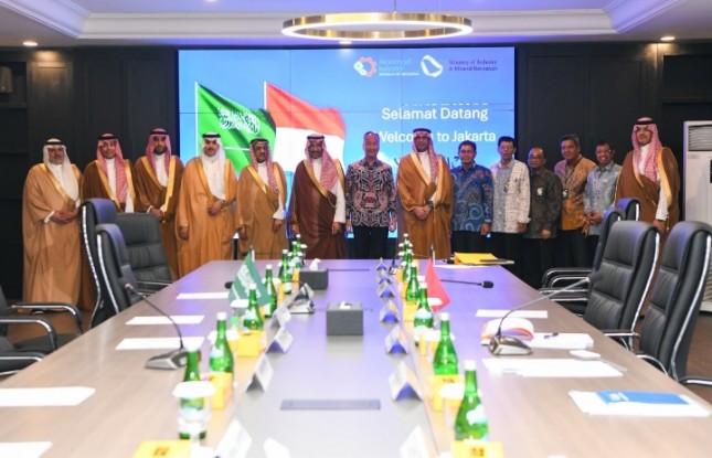 Kemenperin menerima kunjungan Menteri Industri dan Sumber Daya Mineral Kerajaan Arab Saudi, Bandar bin Ibrahim Alkhorayef di Jakarta, Rabu (16/4).
