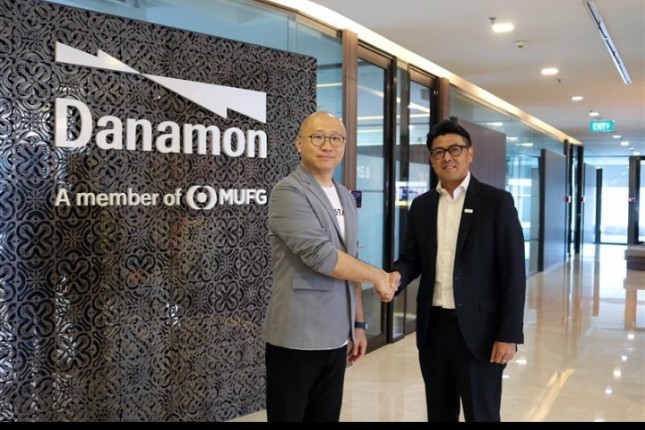 Caption foto:(ki-ka) Dr. Luan Huanbo, Chief Executive Officer 6Estates bersama Jin Yoshida, Direktur Global Alliance Strategy Danamon.