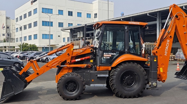 Backhoe Loader BX100 Shinrai Power
