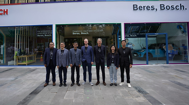 Seremoni Peluncuran Kampanye Beres, Bosch. Di Mall Sarinah, Jakarta