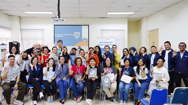 HOYA Perkenalkan Konsep Vision Friendly School