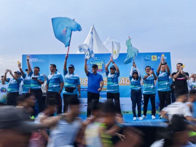 PLN Mobile Run 2025 : PLN Icon Plus Ajak Masyarakat Palembang Berlari Bersama Menuju Masa Depan Digital dan Energi Berkelanjutan