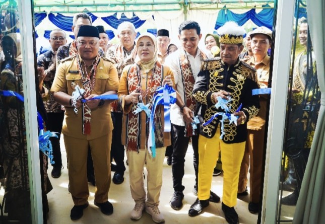 Kemenperin Kembanhkan Sentra IKM Kain