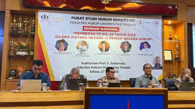 Seminar bertajuk "Membedah PP 28/2022: Dilema Piutang Negara vs Prinsip Negara Hukum"