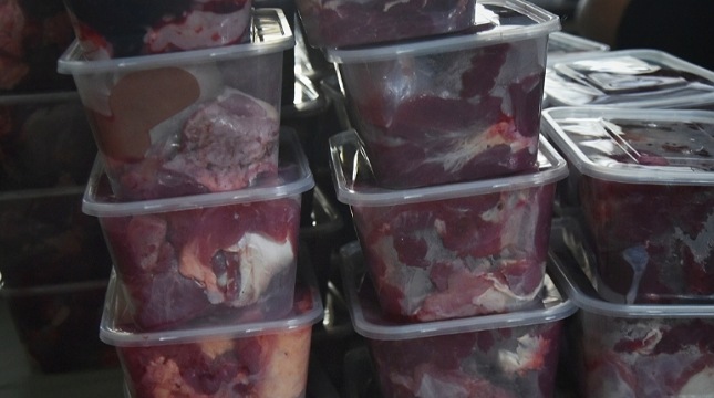 Paket daging qurban Masjid Baiturrohman, Kartika Wanasari