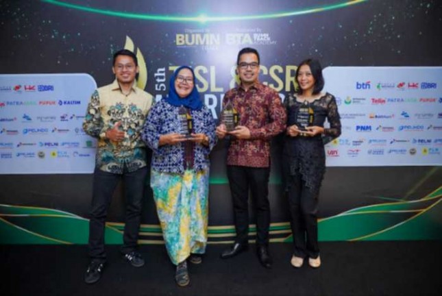 UMKM Binaan PERURI raih penghargaan bergengsi dalam ajang UMKM BUMN Award 2025.