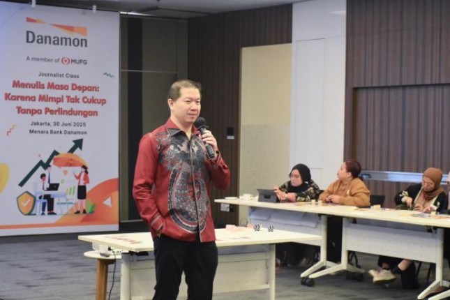 Head of Wealth Management Danamon Yulius Ardi