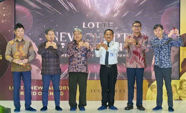 LOTTE perluas produksi Choco Pie dengan peresmian pabrik baru di Cikarang.
