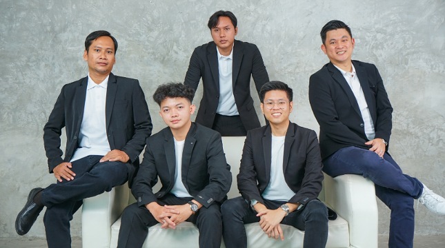Founding Team Sxored