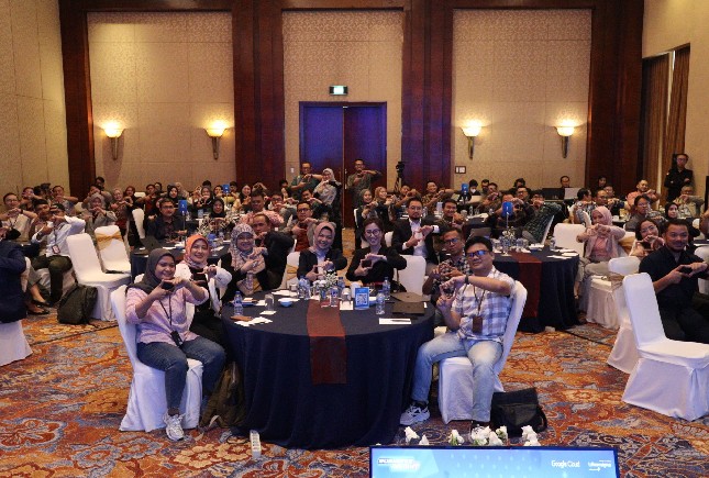 Rangkaian acara Business Insight Session dengan tema “ The Intelligent Enterprise: Driving Growth and Efficiency with Data–Powered AI ”, beberapa waktu lalu.