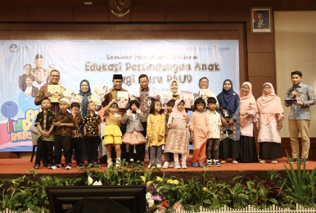 Seminar Hari Anak Nasional