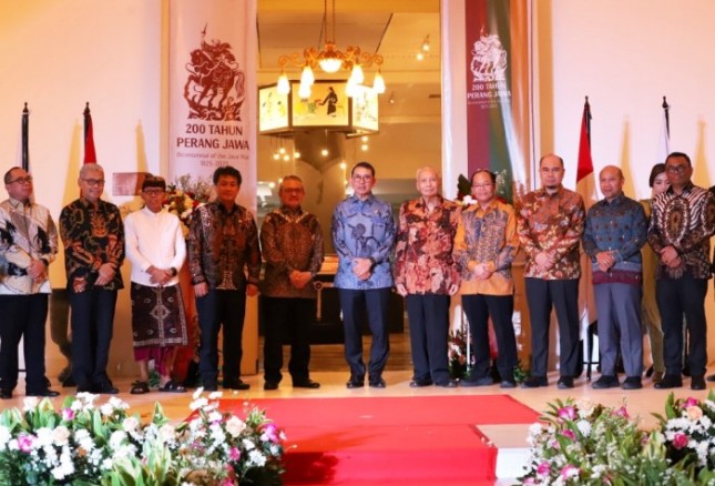Pembukaan pameran Martabat di Perpusnas Jakarta, mengenang 200 tahun perjuangan Pameran Diponegoro.