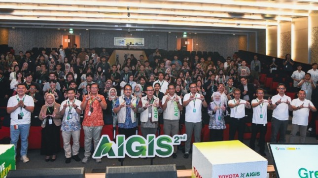 AIGIS Goes to Campus di Universitas Bina Nusantara (Binus) Jakarta, Selasa (22/7).
