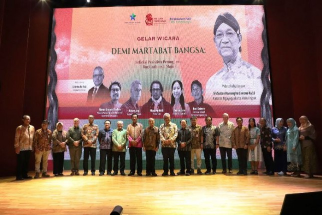 Peringatan 200 tahun Perang Jawa yang digelar Perpustakaan Nasional RI (Perpusnas), Sri Sultan Hamengku Buwono X berikan Pidato Kebudayaan..