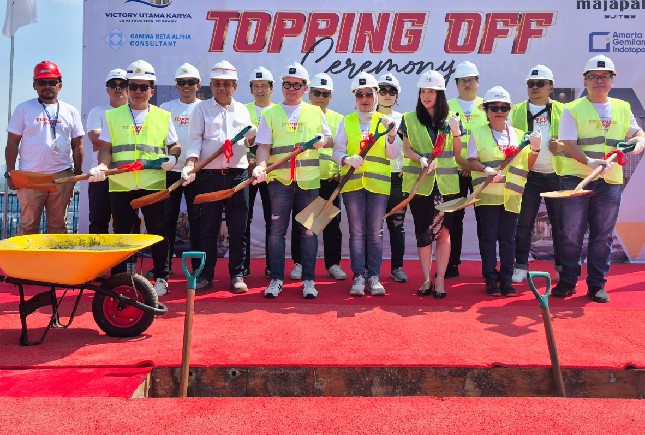 Topping Off Apartemen