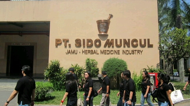 PT Industri Jamu dan Farmasi Sido Muncul Tbk (SIDO) 