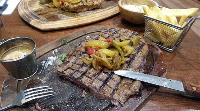 Restoran Ibrahims Grill and Steak House di Inggris (Foto:tripadvisor.co.uk)