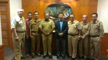 Chairman PT Jababeka Tbk. Setyono Djuandi Darmono saat menerima kunjungan Bupati Manokwari Selatan Markus Waran (Foto: Industry.co.id)