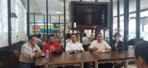 Kanan ke kiri : Kord. Forum Migran Indonesia, J. Suryahadikusuma; Direktur Eksekutif Padma Indonesia, Gabriel Goa; Ketua Umum Apjati, Ayub Basalamah; dan Satuan Tugas PMI dari PDIP di Arab Saudi, Syarief Rahmat