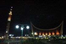 Masjid Mahligai Minang (Foto Dok Industry.co.id)