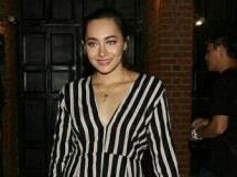 Artis Dewi Rezer (Foto Dok Industry.co.id)