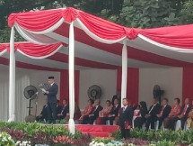 Wimboh Santoso, Ketua Dewan Komisioner OJK saat upacara HUT RI ke 74