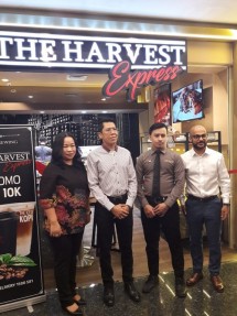 Tanggal 19 Agustus 2019 ini The Harvest Express meresmikan store keduanya di Gedung Bursa Efek Jakarta, Tower 2, 1st Floor, Suite 104, SCBD.