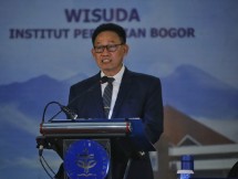 Momon Rusmono Sekretaris Jenderal Kementan di IPB