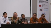 Menteri Basuki pada Rakernas infrastruktur Kadin
