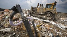 Ilustrasi Pengembangan Energi Biogas dan Limbah (JIM WEST/Getty Images)