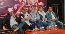 Sebagian Artis yang akan mengisi acara Konser Hip Hip Hura Hura di Balai Sarbini 6 Desember mendatang a.l. Mus Mujiono, Deddy Dhukun, Ratu Ira, dan Oddie Agam . (Foto : AMZ)