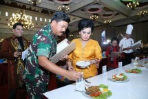 Panglima TNI Marsekal TNI Dr. (H.C.) Hadi Tjahjanto,