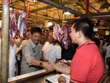 Mentan Syahrul Yasin Limpo saat berkunjung kepasar tradisional