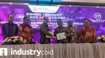 Penandatanganan kontrak kerjasama PT Pollux Lito Karawang dengan PT PP (Persero) Tbk untuk pengembangan Pollux Technopolis di Karawang (Foto: Ridwan/Industry.co.id)