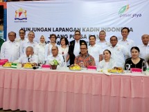 KADiN Pantau Harga Pangan di Pasar Induk Kramat Jati, Jakarta, Kamis (12/3/2020). Foto: Kormen/industry.co.id