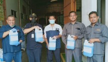 PT Tesso Tetra Chemika Bersama Jababeka Bagikan Desinfektan