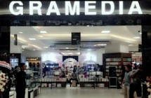 Toko Buku Gramedia
