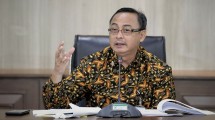 Sekretaris Kementerian Koperasi dan UKM Prof Rully Indrawan