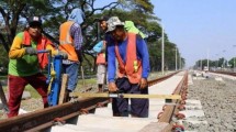 Ilustrasi pembangunan rel kereta. (Foto: IST)