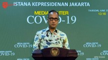 Menteri Perindustrian Agus Gumiwang Kartasasmita