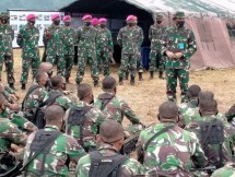 Latihan Pratugas Satgasmar PAM Puter XXIV Wil Barat Teluk Ratai Ditinjau Kepala Staf Korps Marinir