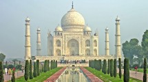 Taj Mahal, India (Dennis Jarvis/Flickr)