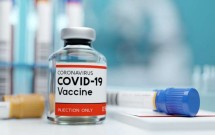 Ilustrasi Vaksin Covid-19 (Photo by Lifestyle - Bisnis.com)