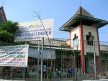 foto pasar Kalideres/ sumber: harian umum