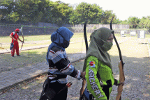 Atlet Yonif 3 Marinir Tingkatkan Latihan Panahan